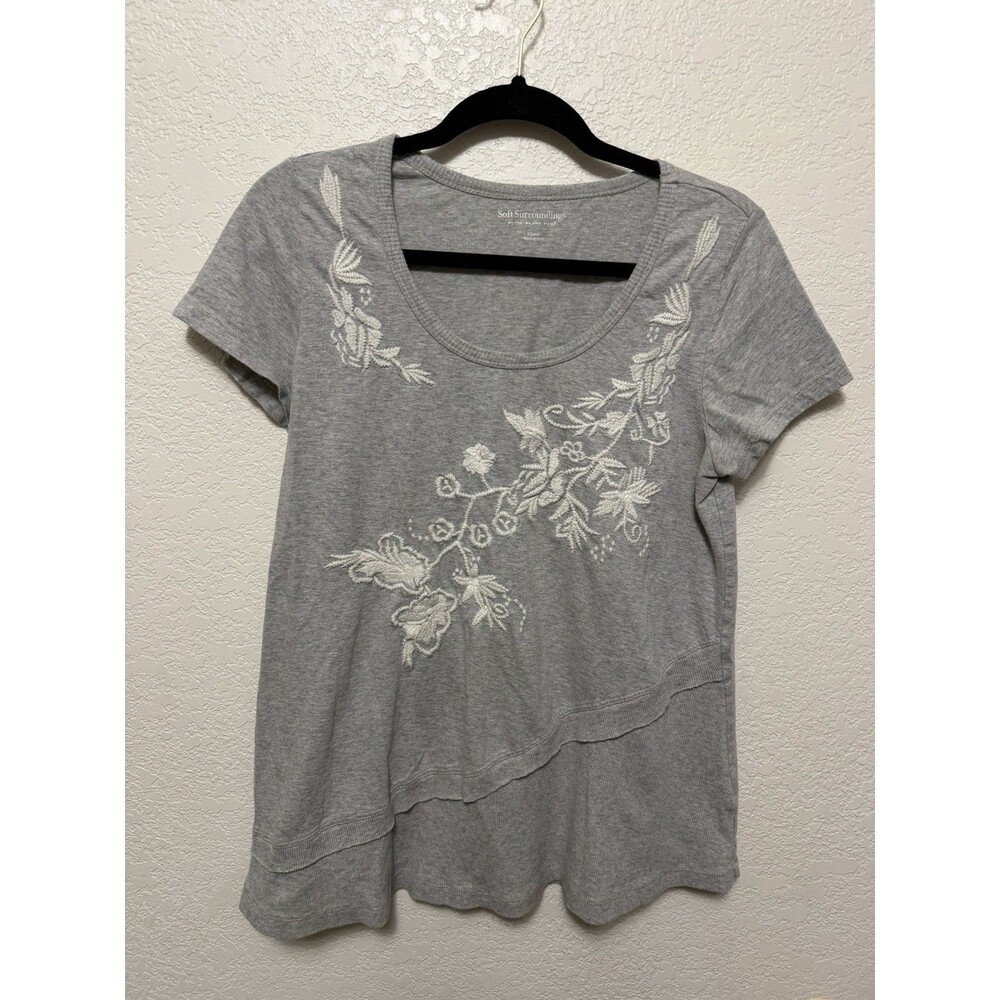 Soft Surroundings Floral Embroidered Grey T Shirt Size XS Asymmetrical Boho Top